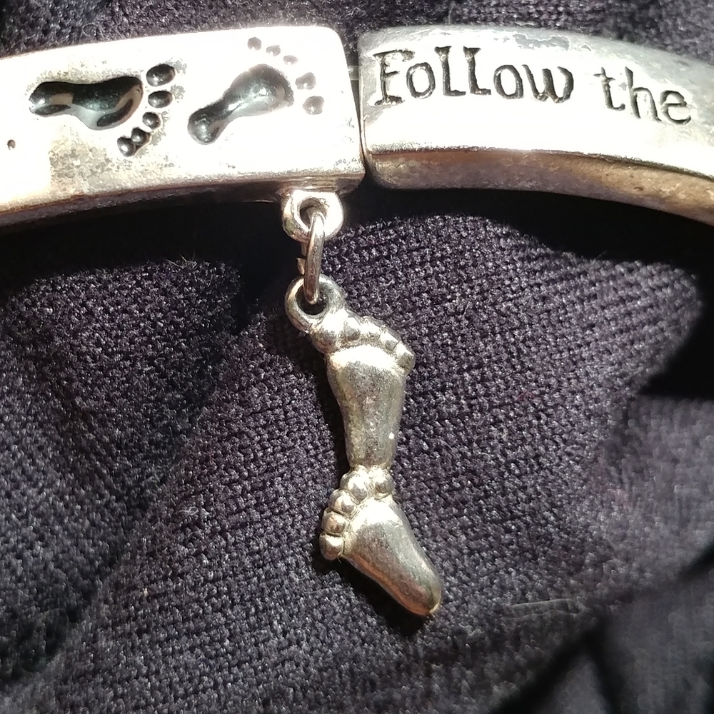 Bracelet ~ Footprints Wording * Feet Charm